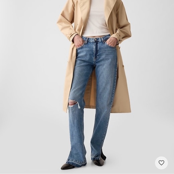 Gap Jeans, size 27 petite. Took tags off too soon, bought September 2024. - Picture 2 of 4